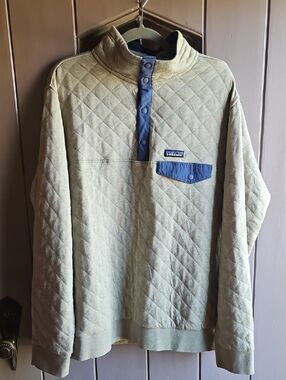 Patagonia Organic Cotton Quilt Snap-T Pullover in Olive Green with Navy Accents